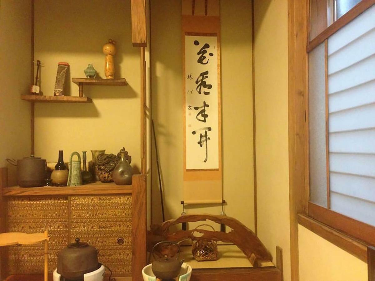Bar併設の仕掛け満載忍者ハウス!Wi-Fi!天王寺電車で15分!帝塚山四丁目駅3メートル! Hotel Осака Екстериор снимка